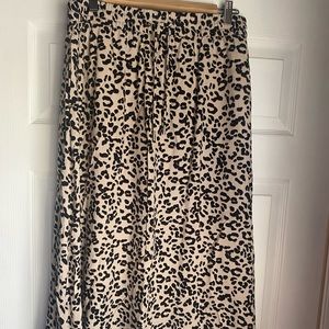 H&M leopard midi skirt